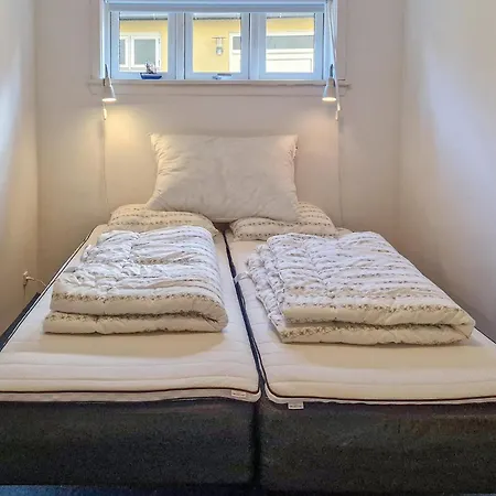 2 Bedroom Nice Apartment In Skagen 아파트 *