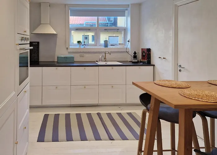2 Bedroom Awesome In Апартаменты