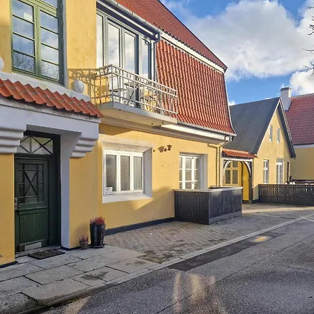 2 Bedroom Awesome In